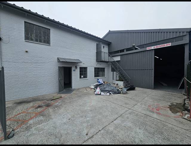 350M² WAREHOUSE TO LET IN GANTS PLAZA